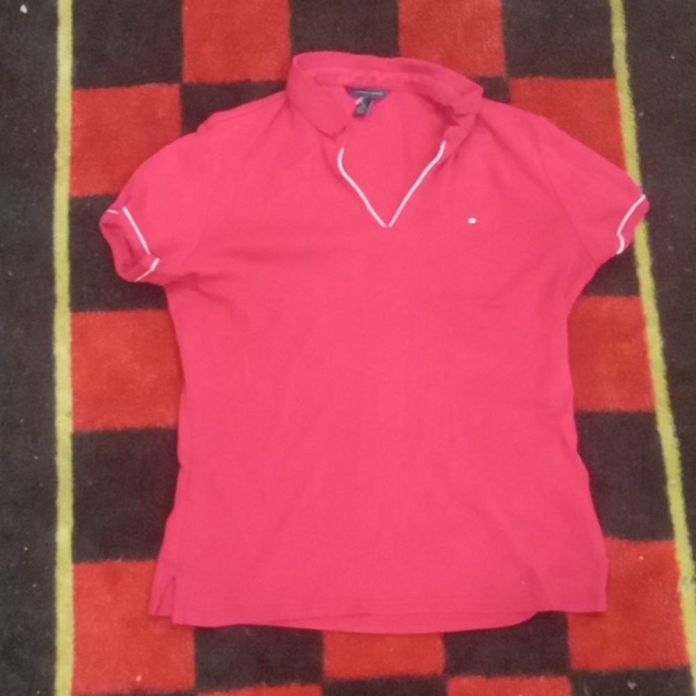 Tommy Hilfiger V neck polo (L)